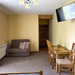 U Lucyny W Bialce Tatrzanskiej- Jacuzzi I Sauna W Ogrodzie בית חווה *