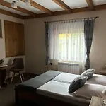 U Lucyny W Bialce Tatrzanskiej- Jacuzzi I Sauna W Ogrodzie Vakantieboerderij *